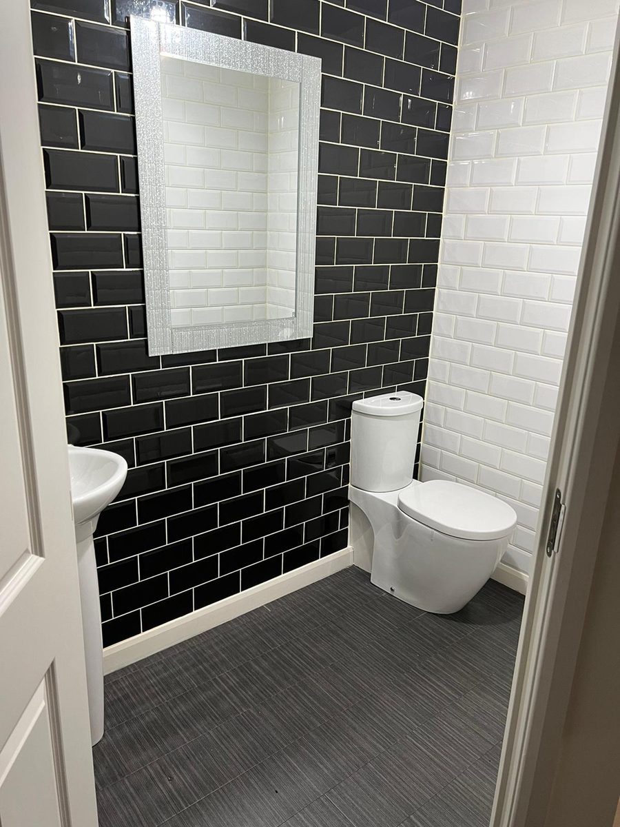 Bathroom before GPH Plumbing & Heating started