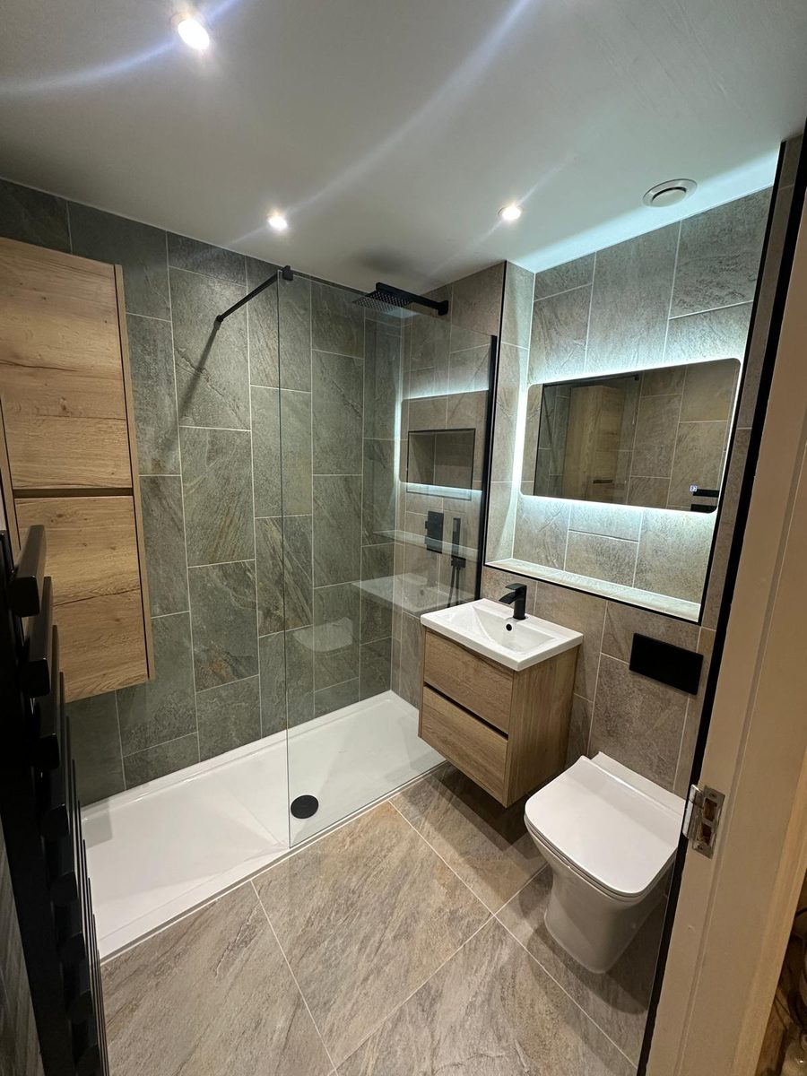 The same bathroom after, fitted by GPH Plumbing & Heating