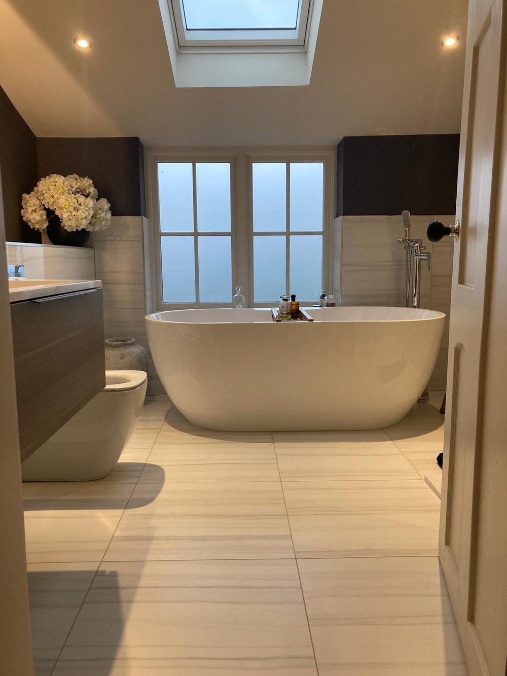 Bathroom by GPH Plumbing & Heating
